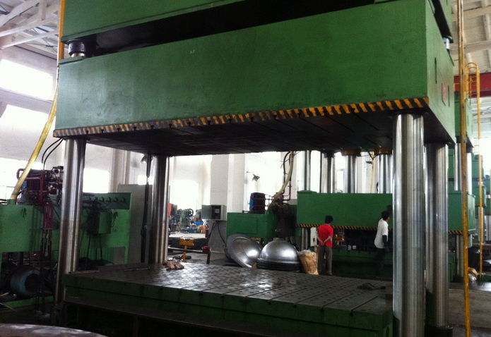 Hydraulic press (3000 Tonne)